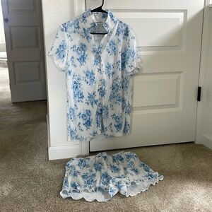 Waverles Floral Pajama Set